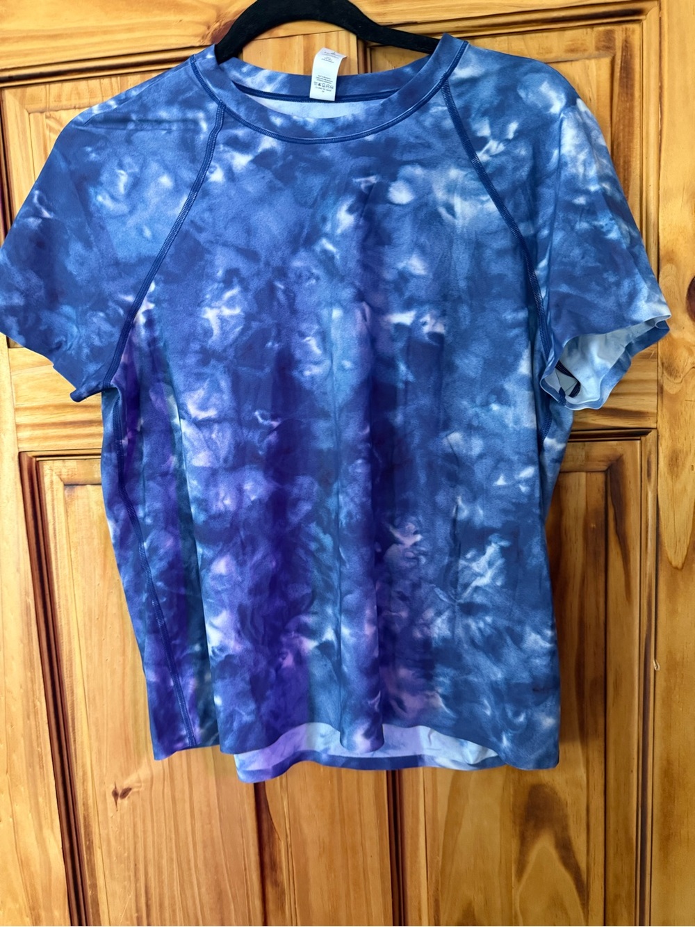 lululemon athletica Short Sleeve Tie-Dye Tee - Blue & white